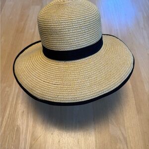 Chic Straw Sun Hat with Black Band